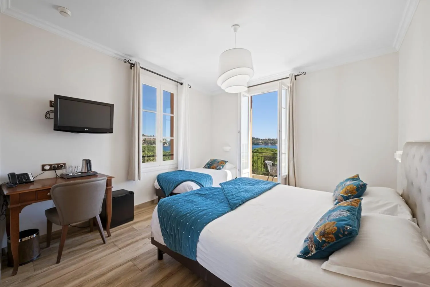 Hotel De La Darse Villefranche-sur-Mer 2*,  Francja