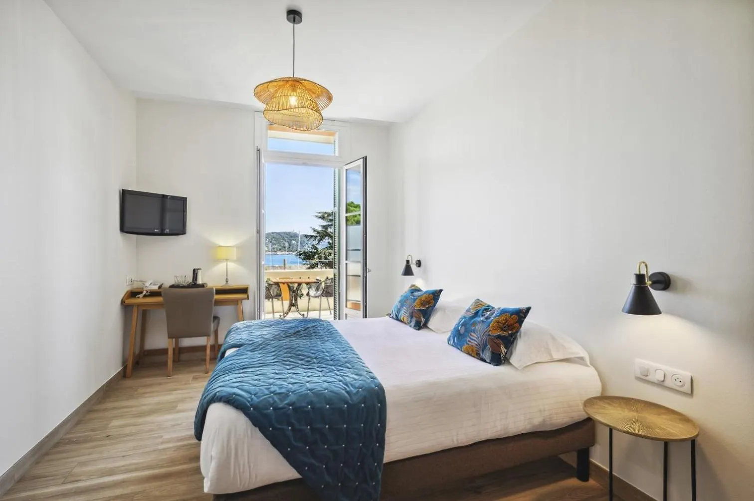 Hotel De La Darse Villefranche-sur-Mer France